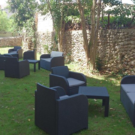 Hotel Les Petits Oreillers Saint-Martin-d'Ardeche Luaran gambar