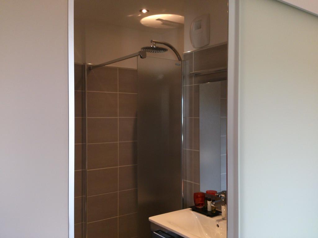 Hotel Les Petits Oreillers Saint-Martin-d'Ardeche Bilik gambar