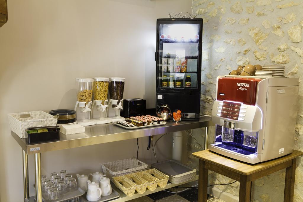 Hotel Les Petits Oreillers Saint-Martin-d'Ardeche Luaran gambar