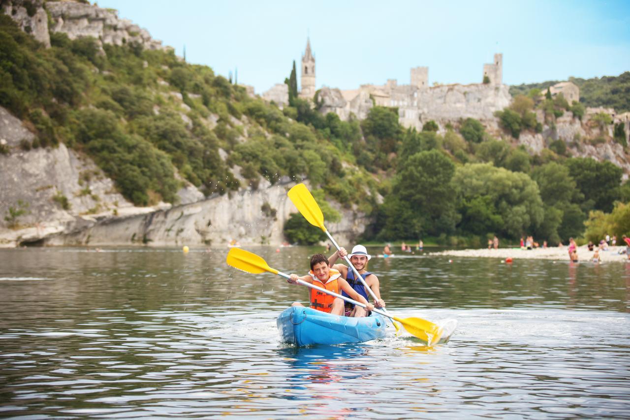 Hotel Les Petits Oreillers Saint-Martin-d'Ardeche Luaran gambar